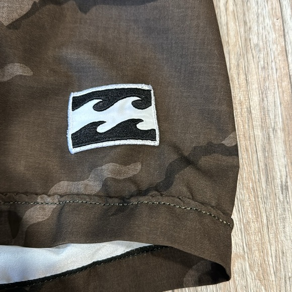 Mens billabong swim shorts - Picture 3 of 7